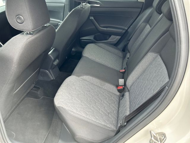 Fahrzeugabbildung Volkswagen Taigo MOVE 1,0 TSI IQDRIVE NAVI LED-MATRIX DCP S
