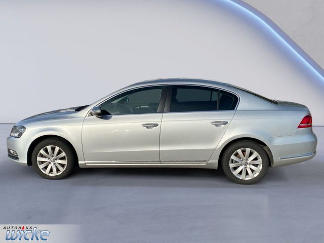 Passat 1.4 TSI Comfortline NAVI KLIMA PDC