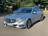 Mercedes-Benz Mercedes E220 CDI Automatik | LED | Schiebedach  - Mercedes-Benz E-Class: Mercede