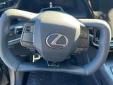 Lexus RZ 550e F SPORT *Allrad*Steer by Wire*360°*Pano* - Lexus: F Sport