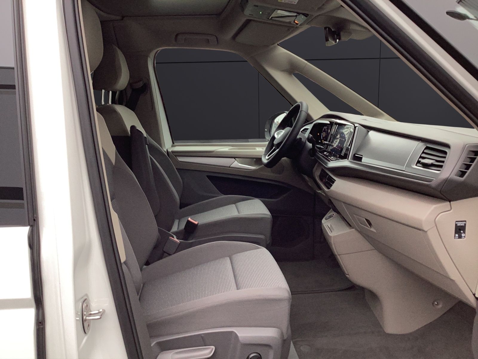 Fahrzeugabbildung Volkswagen T7 California Beach Tour TDI 7-DSG, STANDH. NAVI