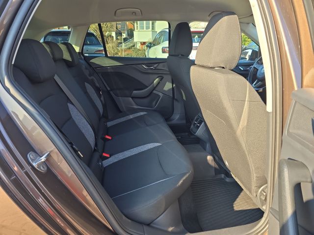 Fahrzeugabbildung SKODA Scala Active 1.5 TSI DSG LED Shg Klima PDC