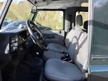 Land Rover Defender 90 7-Sitze StHz Klima AHK