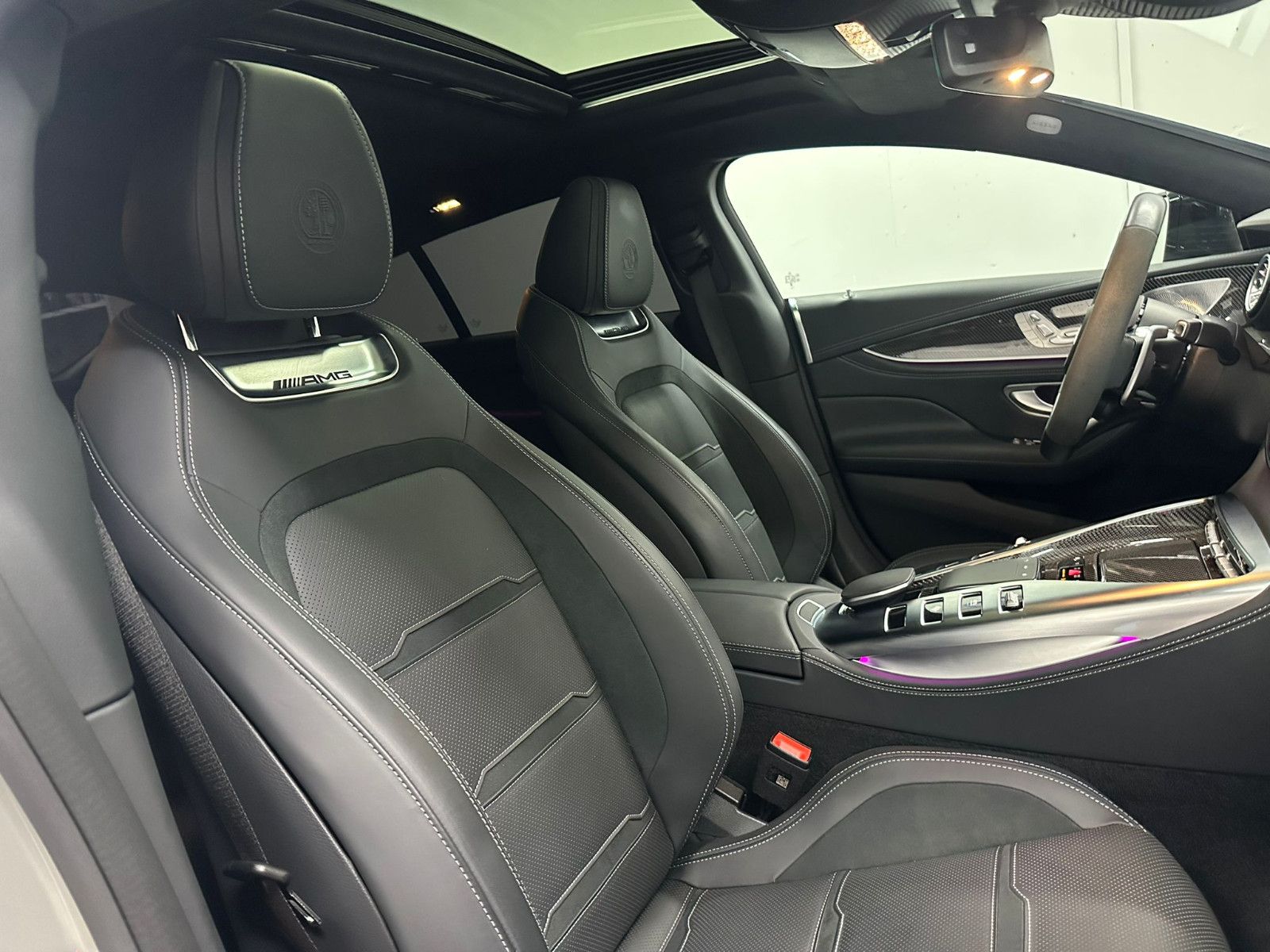 Fahrzeugabbildung Mercedes-Benz GT 63  S E Performance *AERODYNAMIK*CLASSICGRAU*