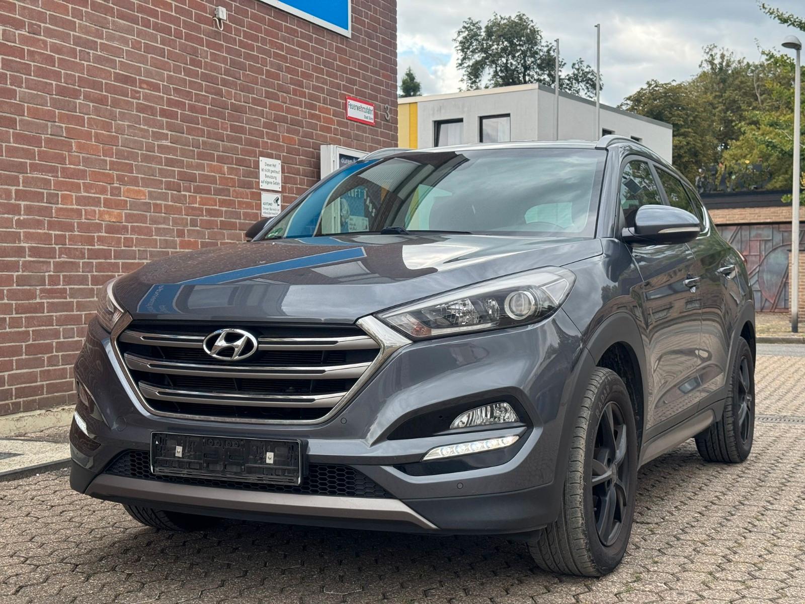 Hyundai Tucson 2WD NAVIGATION SITZHEIZUNG SPURASSIST