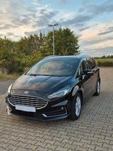 Ford S-Max 2,0 EcoBlue TITANIUM 360° AHK 8-fach Autom - Ford S-Max in Mönchengladbach