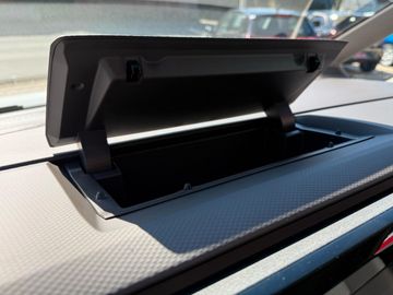 Volkswagen T7 Multivan 2.0 TDI Goal DSG Navi Kamera SHZ