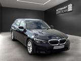 BMW 330 e Advantage AHK*LiveCP*LED*Navi+*DAB*Spur - BMW 330: Kombi, 330d