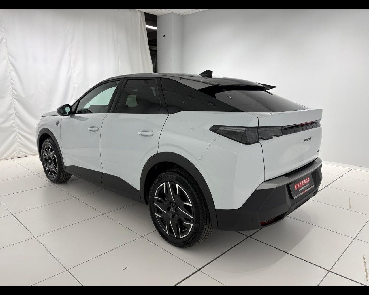 Peugeot PEUGEOT 3008 1.2 hybrid GT 145cv e-dcs6 imagem 2