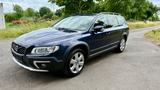 Volvo XC70 AWD Summum 5-Zylinder/Aut./Leder/AHK/Navi - Volvo XC70: Allradantrieb