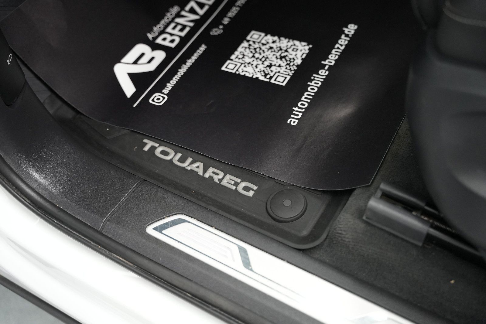 Fahrzeugabbildung Volkswagen Touareg SPORT/ 4Motion/VIRTUAL/AMBIENT/360''KAM