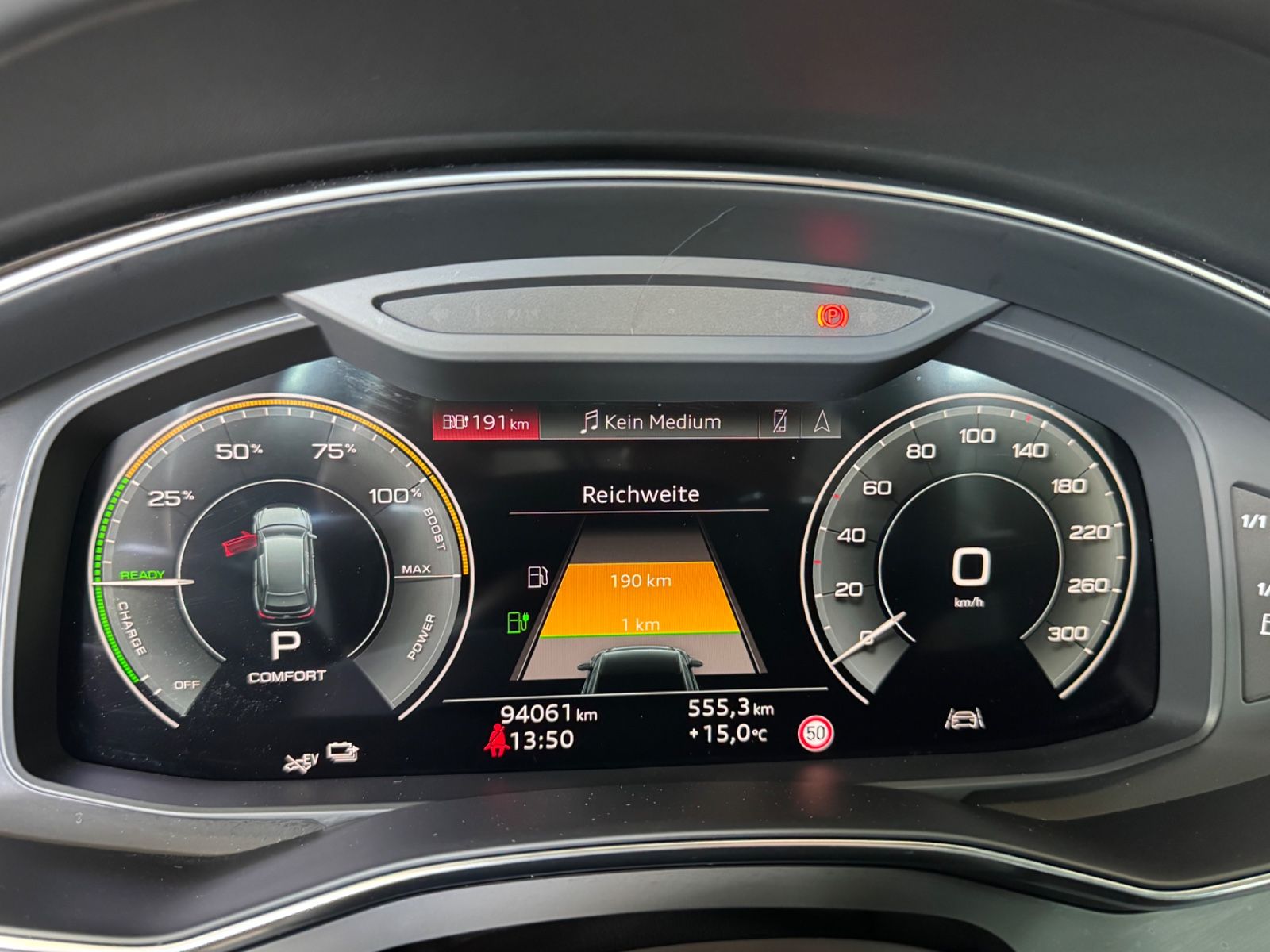 Fahrzeugabbildung Audi A6 50 TFSI e quattro design/LEDER/AHK/CARPLAY/1H