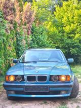 BMW E34 HU 5/2028rostfrei viele Liebhaberz... - BMW 518 mit Benzin-Antrieb: Limousine