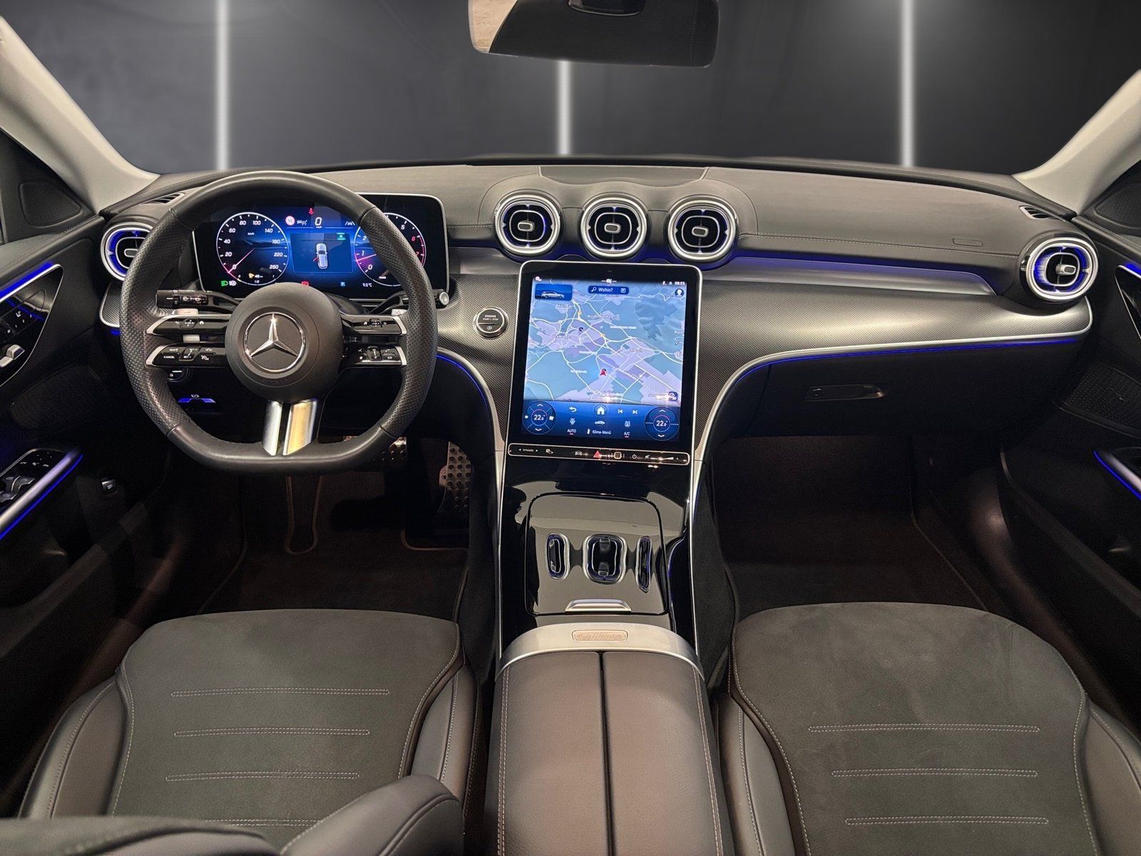 Fahrzeugabbildung Mercedes-Benz C 200 T AMG*AHK*Distronic*360°*Totwinkel*Memory*