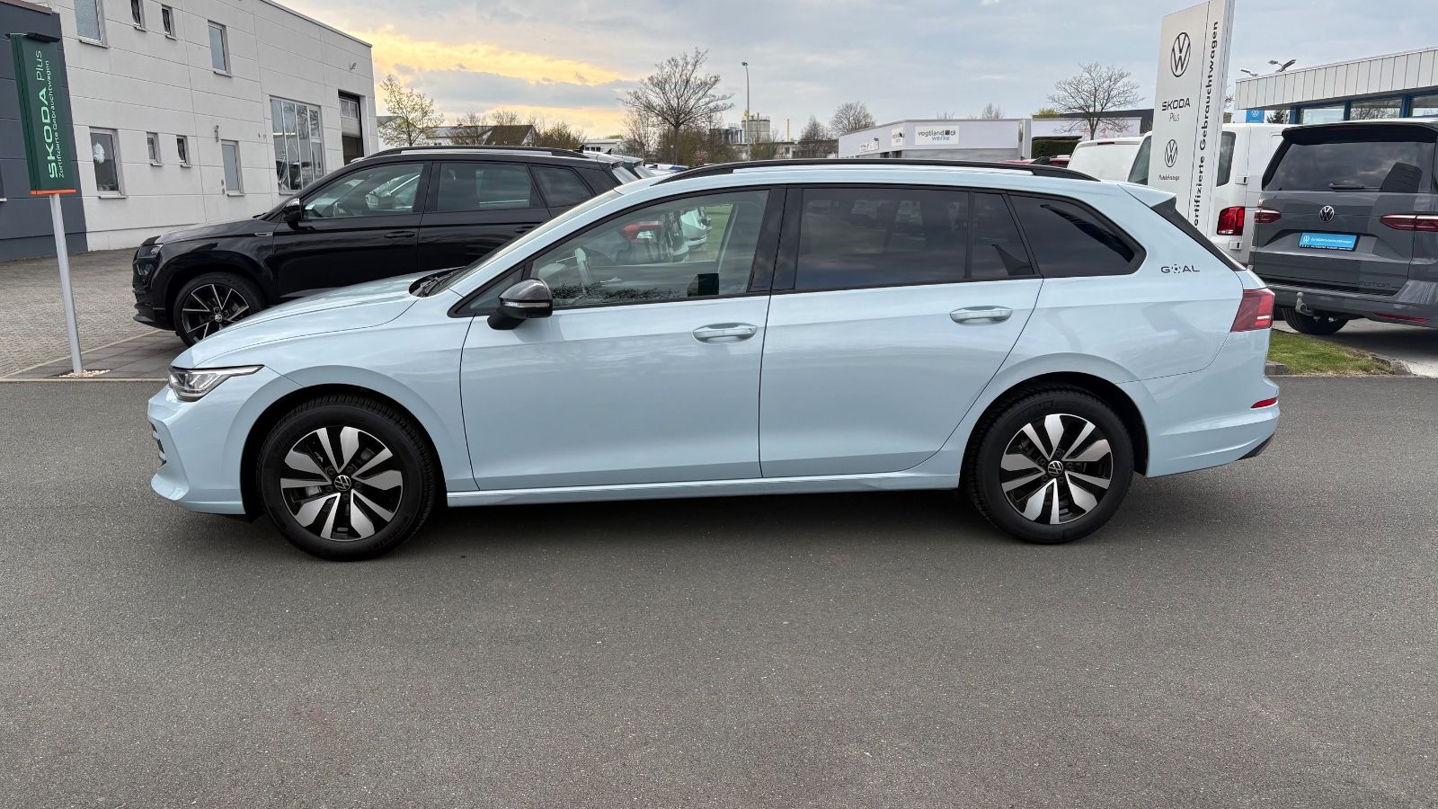 Volkswagen Golf V III Variant 1.5 eTSI DSG 360° ACC KLIMA foto 2