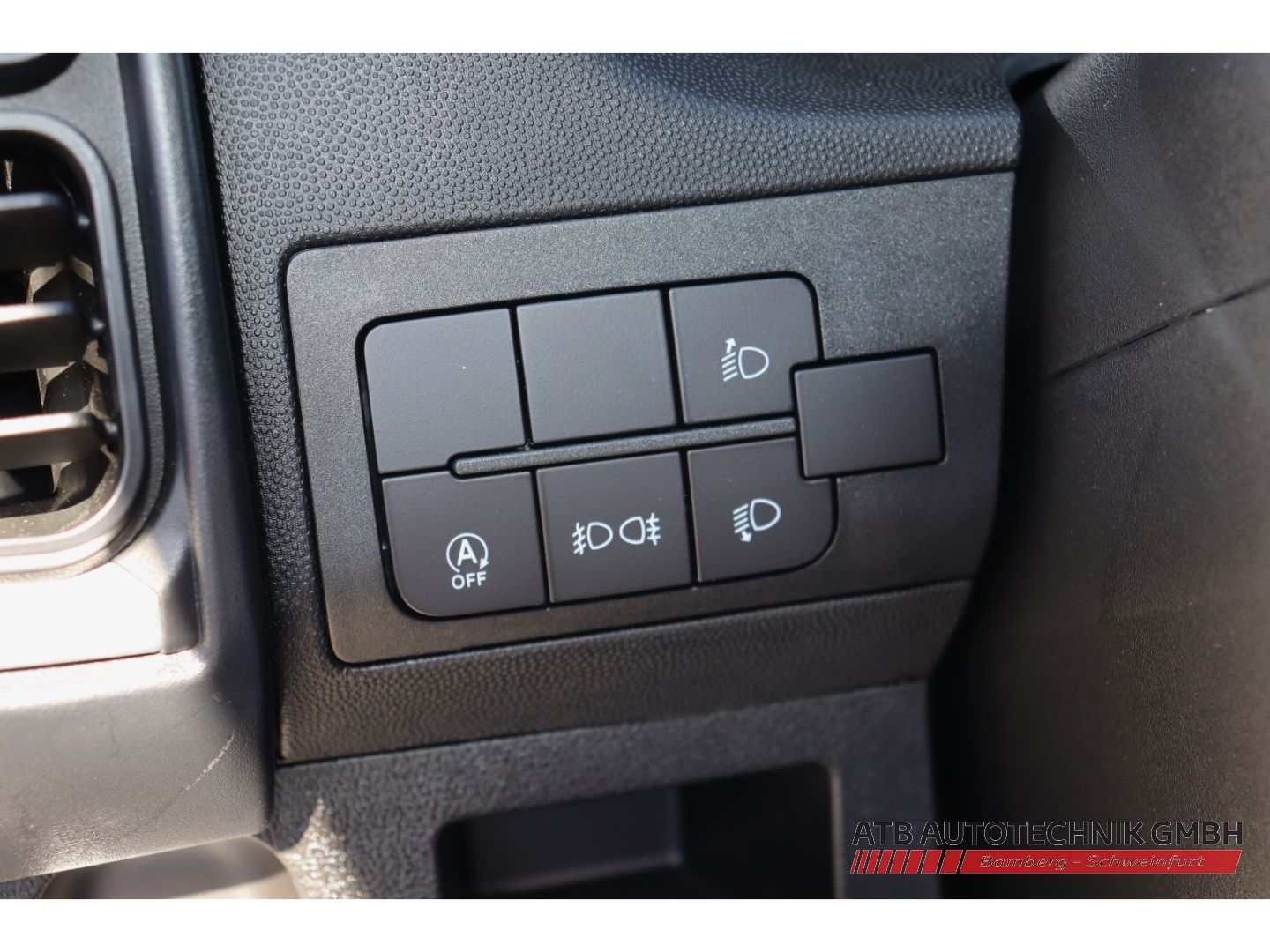 Fahrzeugabbildung Fiat Ducato Serie 2 MY26 KaWa L3H2 3,5T Diesel 140 AT