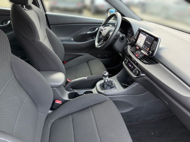 Fahrzeugabbildung Hyundai i30 N Line 1.0 T-GDI +KLIMA+NAVI+RFK+PDC+SHZ+CAR