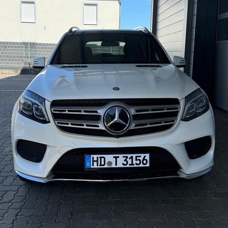 Mercedes-Benz GLS 500