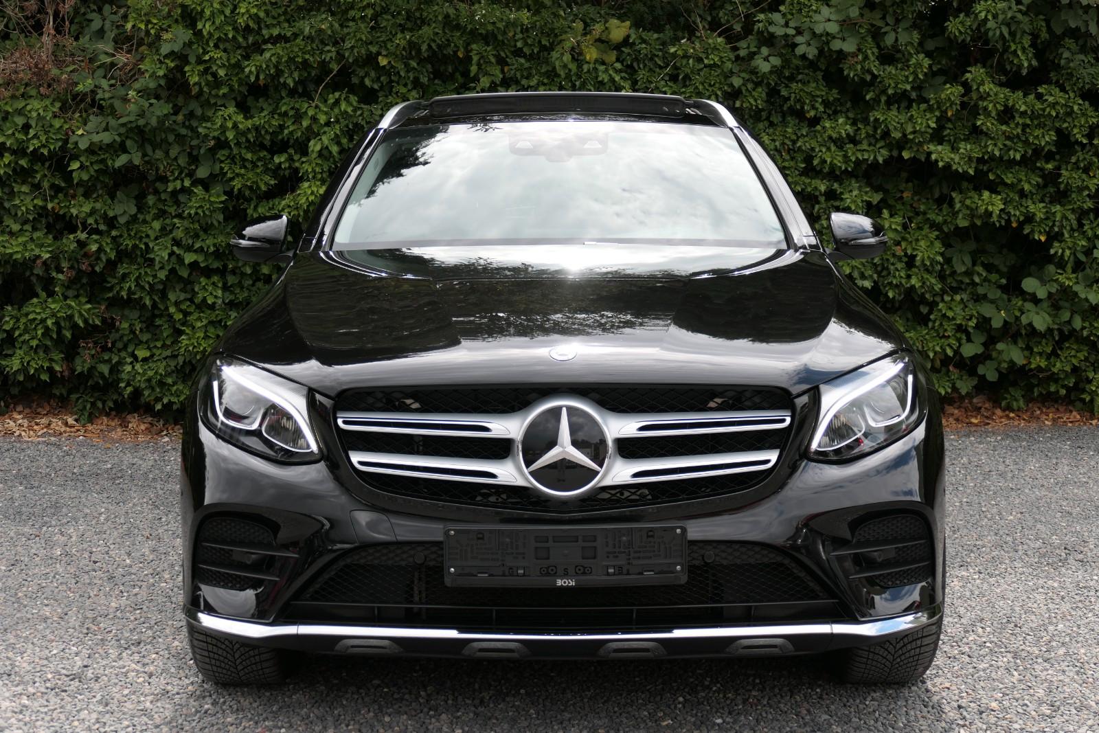 Mercedes-Benz GLC 250d 4Matic AMG *LED*NAVI*Keyless-GO*PANO*