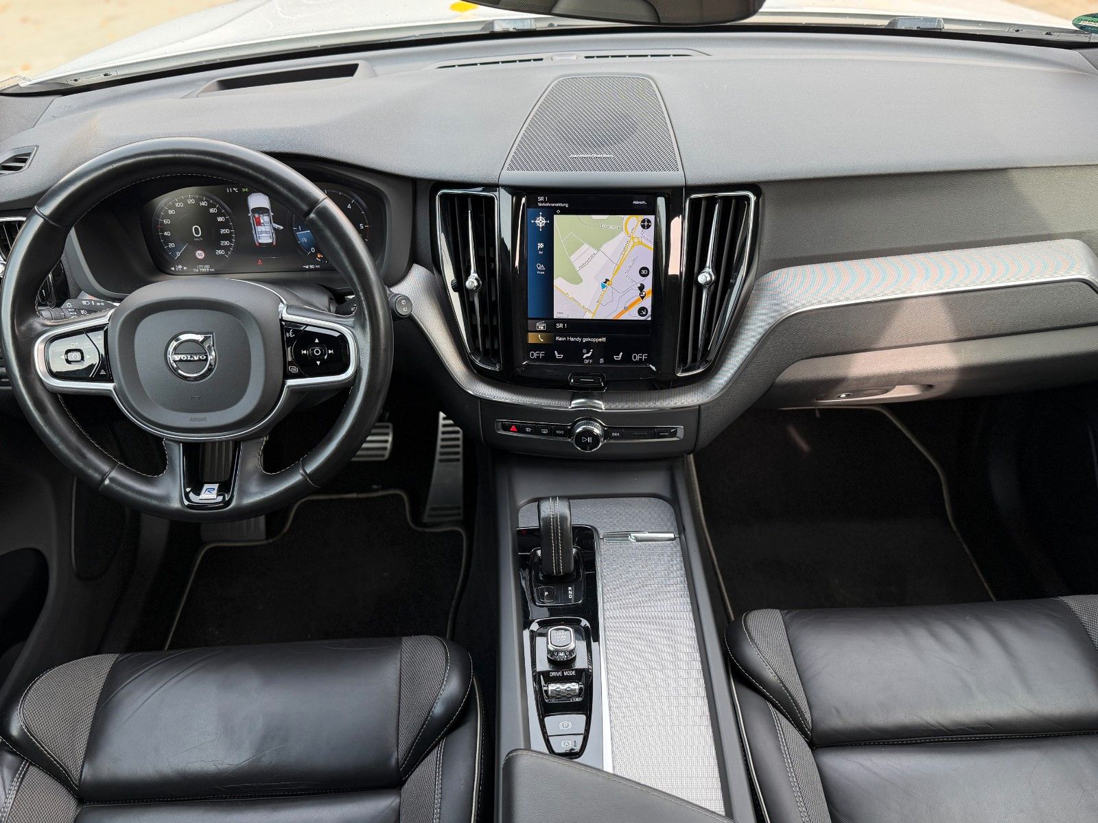 VOLVO XC 60 XC60 R Design AWD 360°/PANO – Ansicht 22