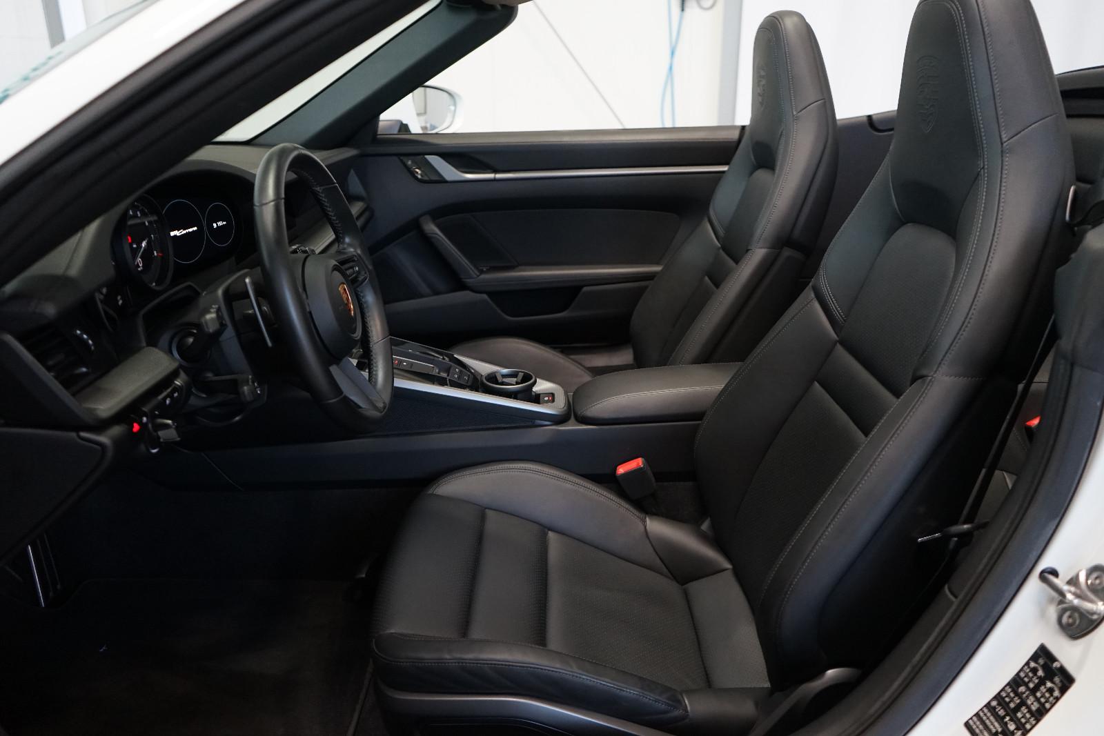 Porsche 911/992 Carrera Cabriolet Approved+Sportabg+BOSE