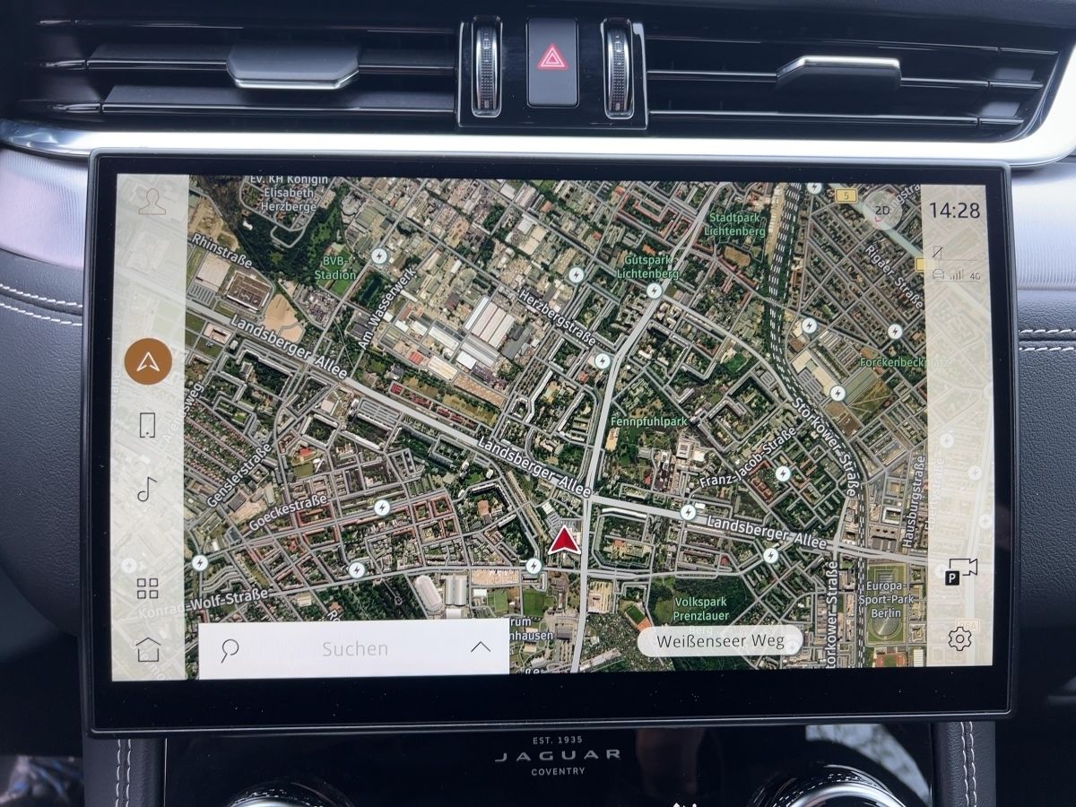 Jaguar F-Pace - Bild 16