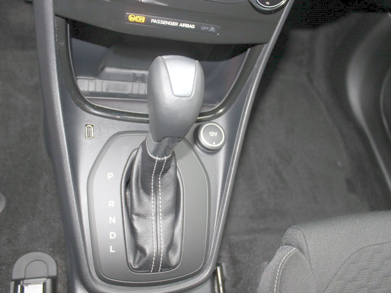 Fahrzeugabbildung Ford Puma Titanium 1,0 EcoBoost Start/Stopp