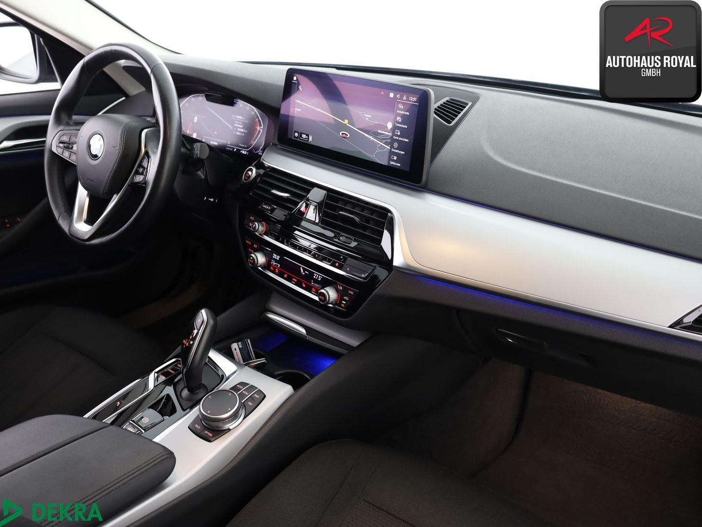 BMW 520 d T ACC,KAMERA,CARPLAY,TOTWINKEL,SPURHALTE, миниатюра 11