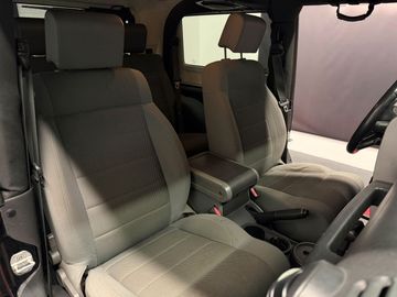 Jeep Wrangler - 9