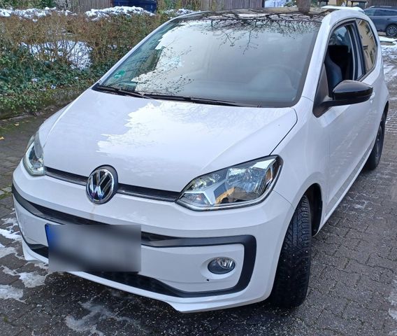 Volkswagen UP! | 4500 KM | IQ DRIVE | SHZ