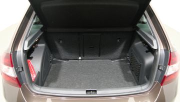 Skoda Rapid Spaceback Style 1,0 TSI SHZ PDC ALU