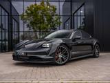 Porsche Taycan 4S - PID - Bose - passenger screen - spor - schwarze Porsche Taycan