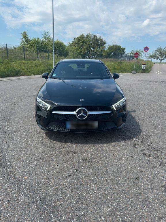 Image of Mercedes-Benz A 180