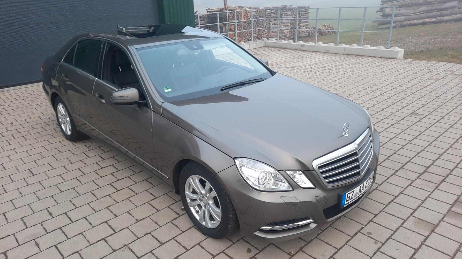 Mercedes-Benz E 350 CDI AVANTGARDE 2.HD SD NAVI