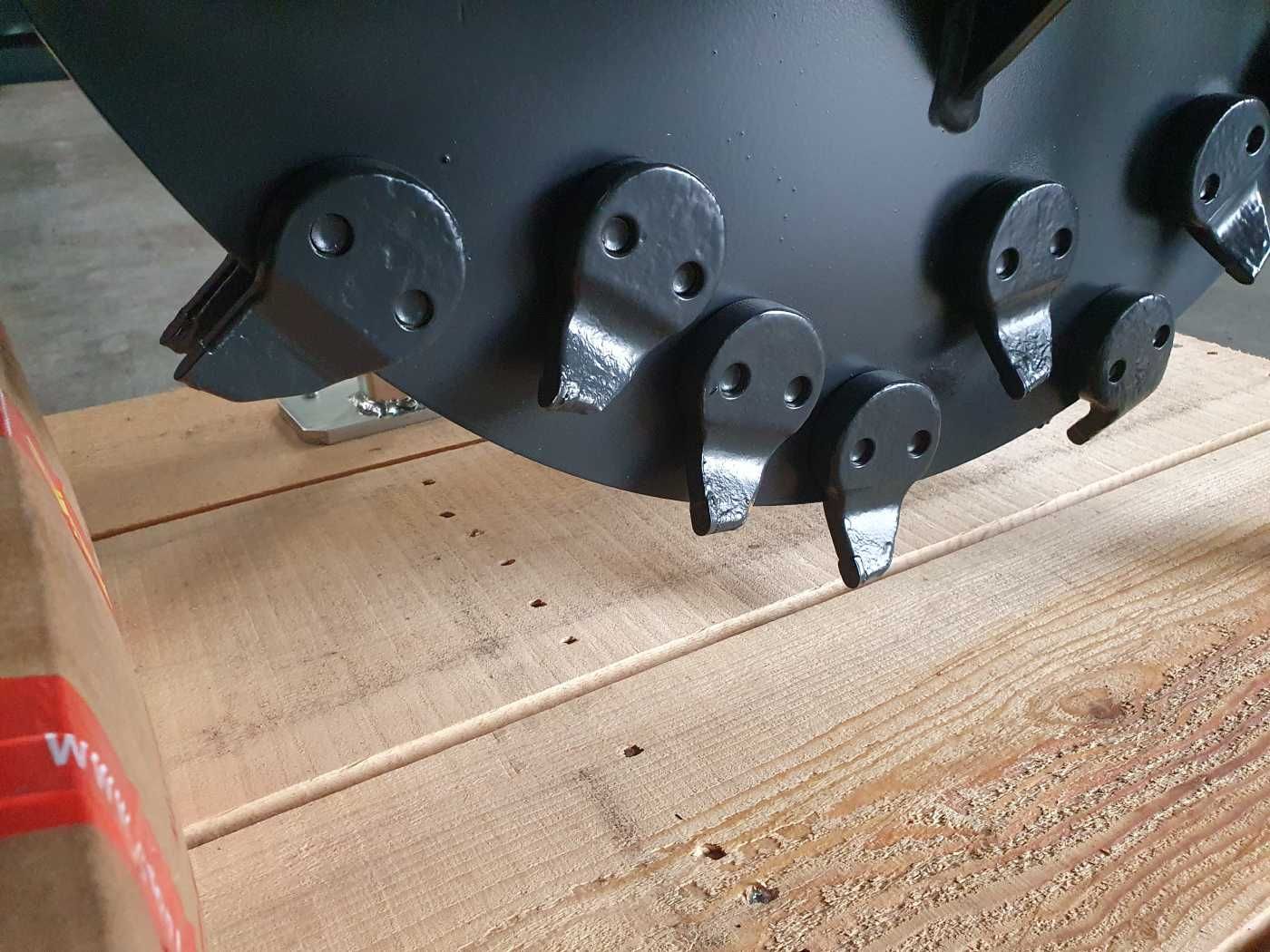 Fahrzeugabbildung Andere Seppi M. KASTOR hyd 090 / Wurzelstockfräse