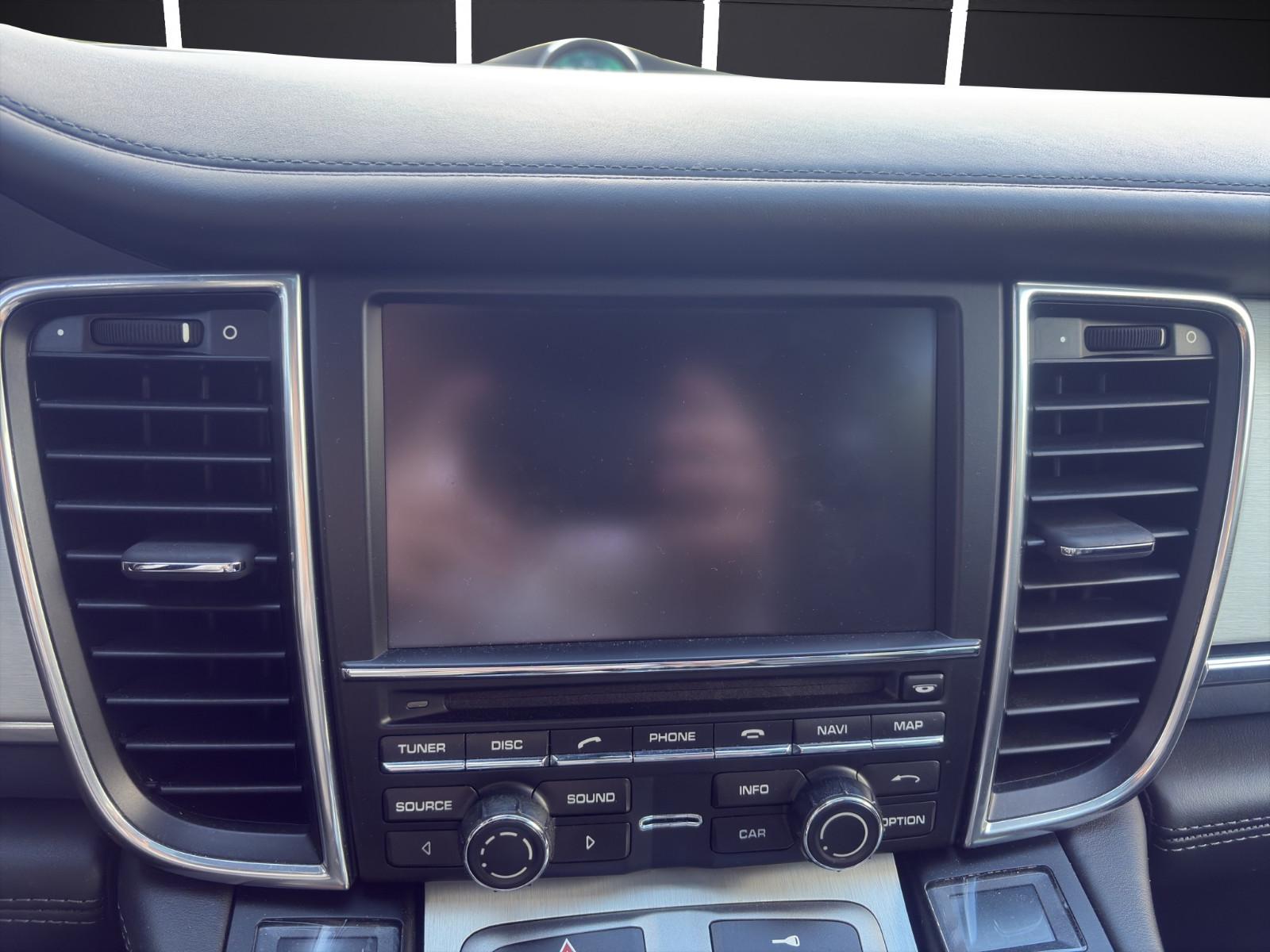 Porsche Panamera Turbo/Sport-Chrono/Schiebedach/Memory