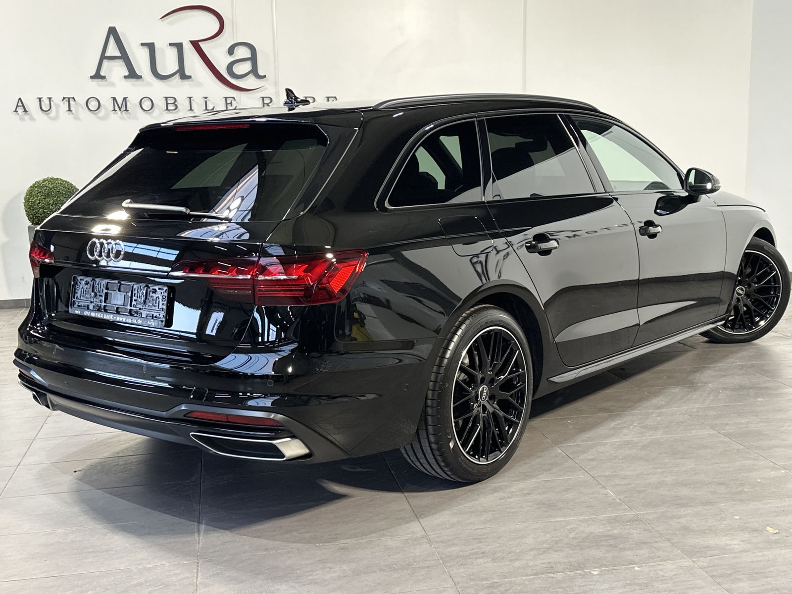 Fahrzeugabbildung Audi A4 Avant 40 TDI Advanced NAV+LED+HUD+TEMPOMAT+PP