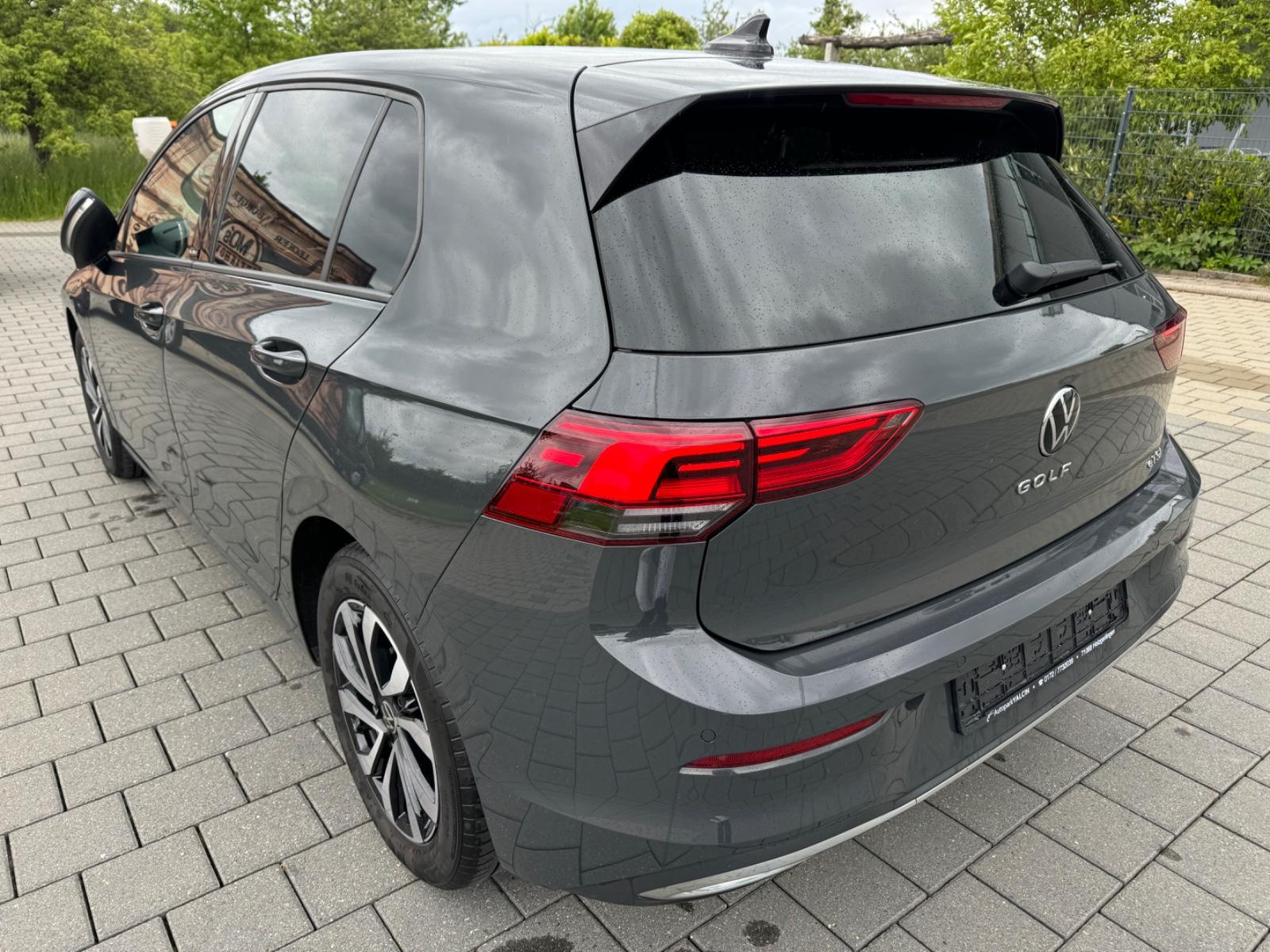 Volkswagen Golf VIII 1.0 eTSI Active NAVI*KLIMATRONIK*MTL* — 8