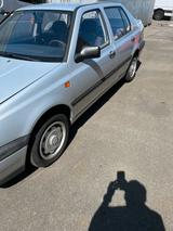 Volkswagen Vw Vento Oldtimer H-Kennzeichen - VW Vento von privat
