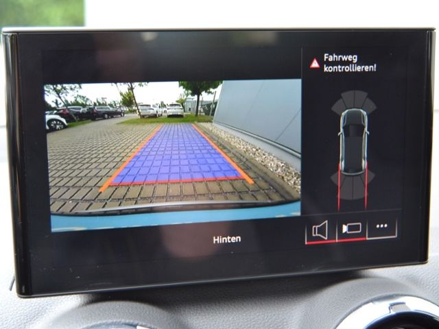 Q2 35 TFSI S-tronic S line MATRIX/INTERIEUR+KOMF
