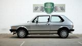 Volkswagen Golf 1 GTI 1,8 L - 5-Gang und Stahlschiebedach - Volkswagen Golf Oldtimer mit Benzin-Antrieb