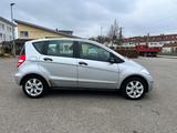 Mercedes-Benz A 150*AUTOMATIK*KLIMA*PTS*NUR 92.000KM*SITZHZG* - Mercedes-Benz aus 2007: 1.0