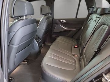 BMW X5 - 11