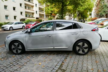 Fahrzeugabbildung Hyundai IONIQ Ioniq Style Hybrid #'Full-LED #Navi #SDach