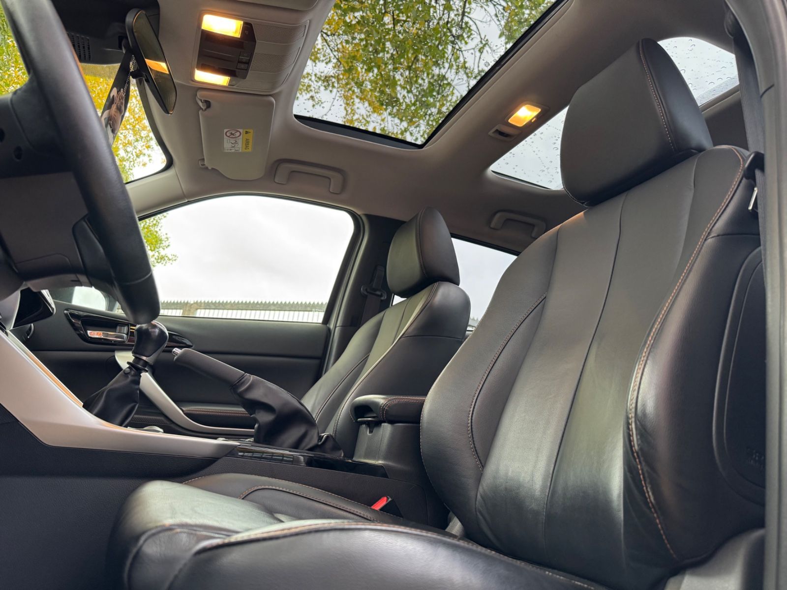 Fahrzeugabbildung Mitsubishi Eclipse Cross HEAD-UP*360-CAM*KEYLESS*AHK