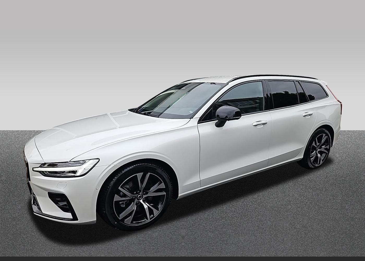 Volvo V60 B4 Plus Dark SK146