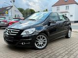 Mercedes-Benz B 200 B -Klasse  SCHECKHEFT AVANTGARDE PDC - Mercedes-Benz B 200 in Hamm