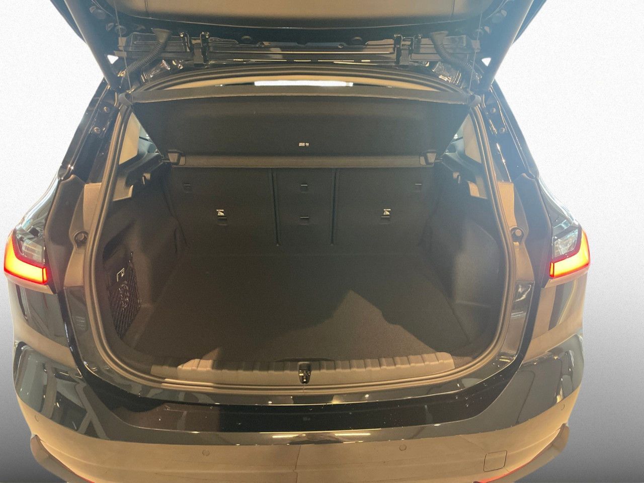 BMW 218 Active Tourer - Bild 17