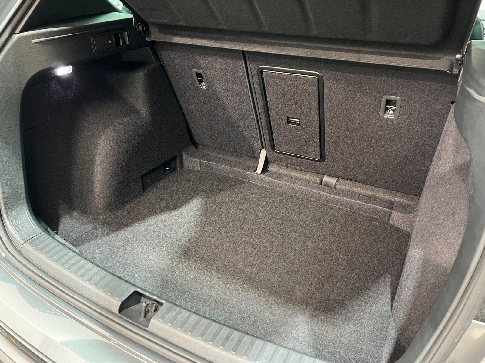 Fahrzeugabbildung SEAT Ateca 1.5 TSI FR DSG