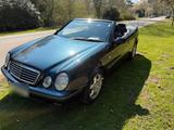 Mercedes-Benz Mercedes Benz CLK 320 (A208) Cabrio Elegan... - Mercedes-Benz CLK 320 aus 1999: Cabrio